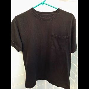 Black tee
